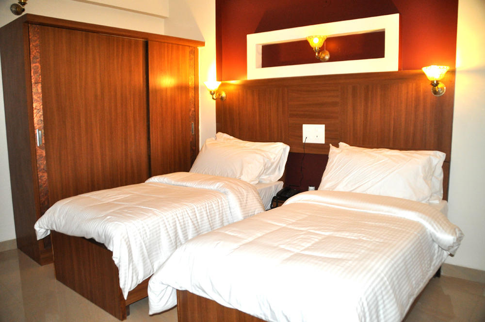 Hotel The Bhopal Grande Exterior foto